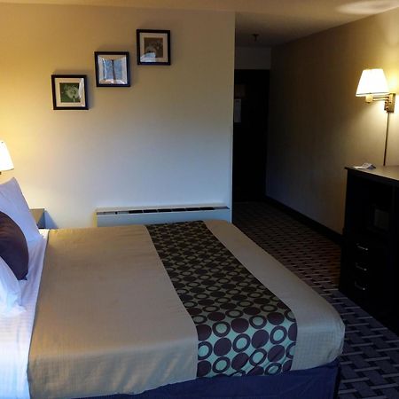 Ahoskie Inn Стая снимка