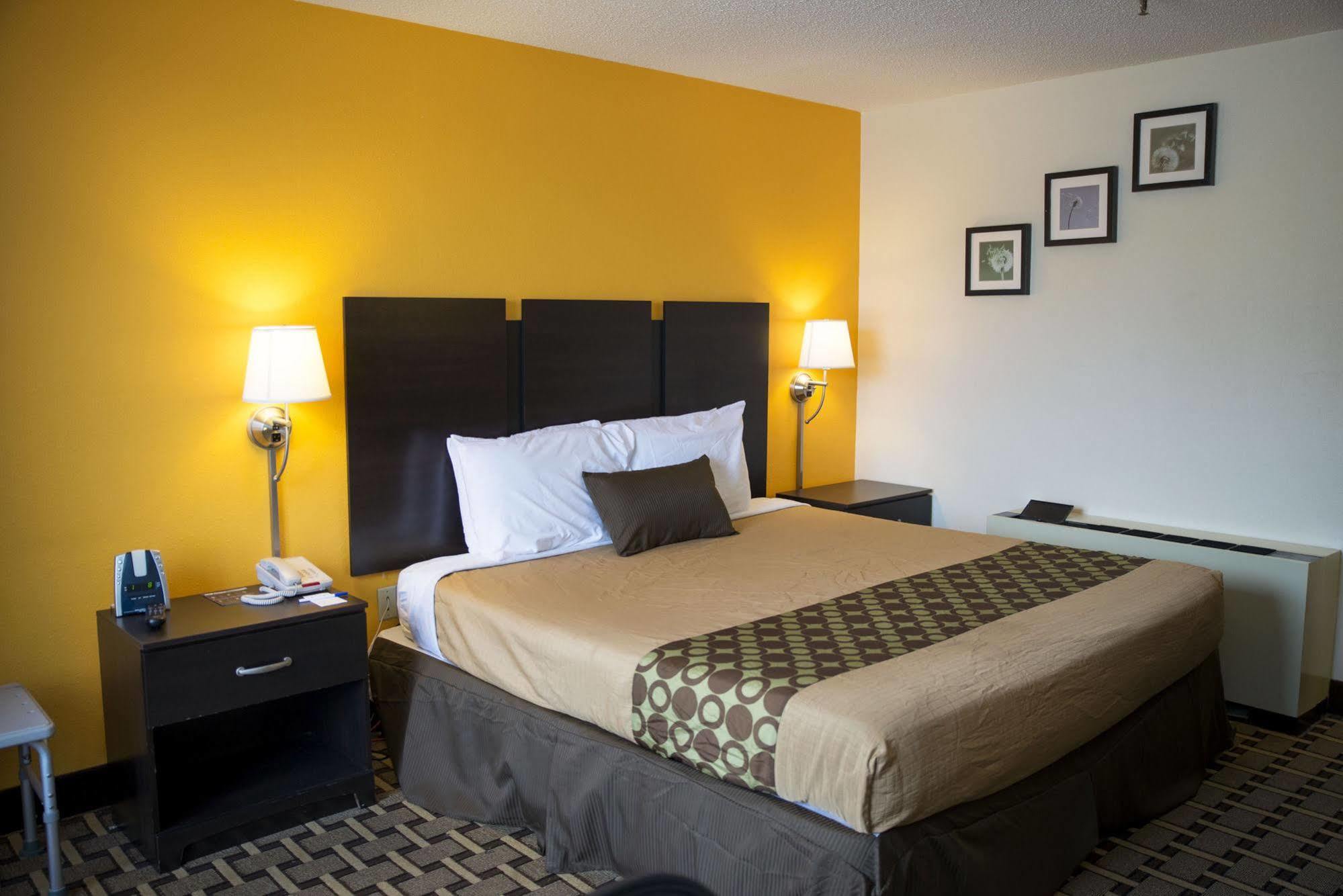 Ahoskie Inn Екстериор снимка